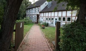 Read more about the article Neuer Name für das bisherige Gemeindehaus – Abstimmung endet bald!
